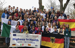 Beeindruckendes Ergebnis unserer Erasmus+-Woche „Highway to Health“: eBook über Wohlbefinden & Gesundheit 